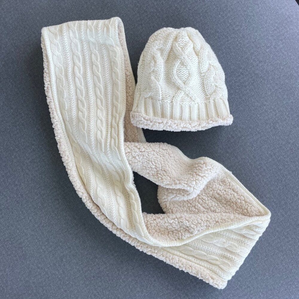 Winter Hat/Infinity Scarf Set | Cream